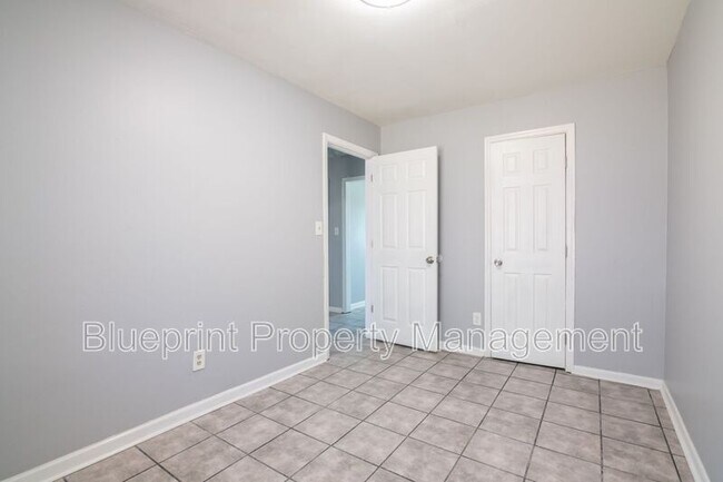 Building Photo - 1521 22nd St Ensley