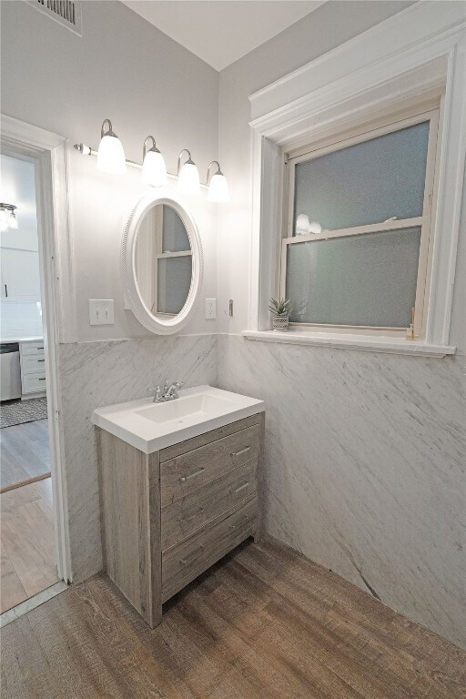 Building Photo - 4512 Westminster Pl