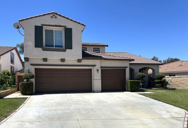 Building Photo - 29121 Shadow Hills St