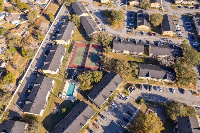 Building Photo - 2432 Swailes Dr