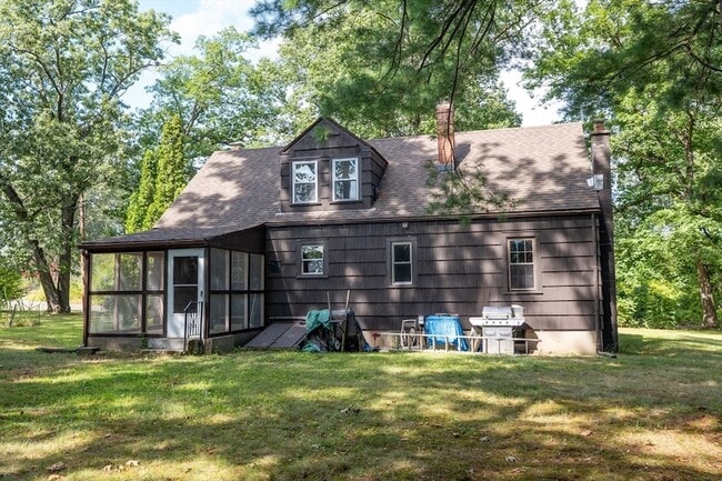 Building Photo - 69 Aldrich Dr