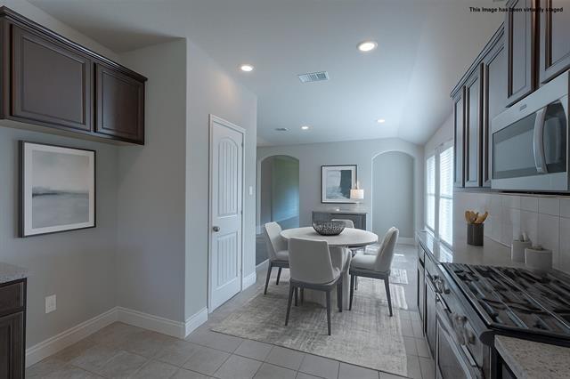 Building Photo - 616 England St