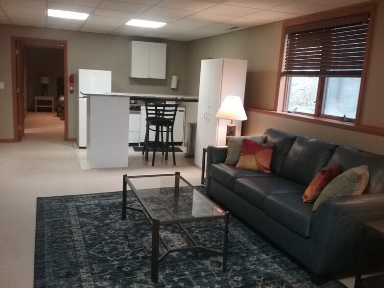 Open Concept Living Space - 9 Mountain Laurel Ln