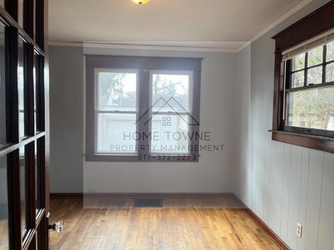 Building Photo - 1117 Berten St