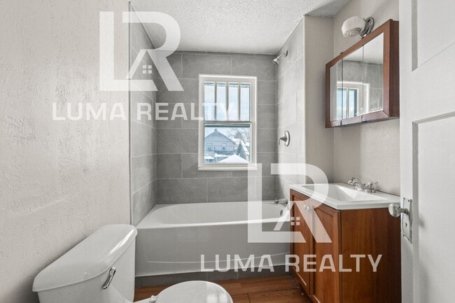 Building Photo - 1139 Pursell Ave