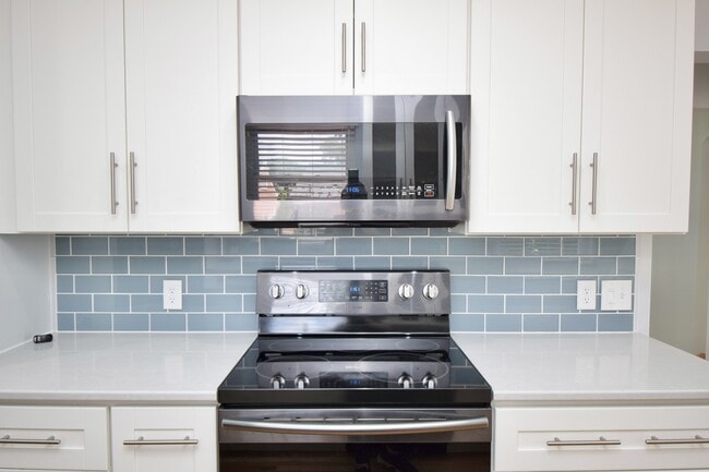 Building Photo - 7293 Chetbert Dr