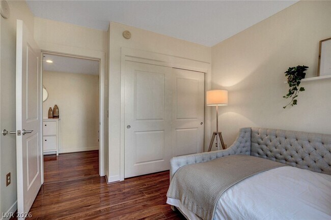 Building Photo - 29 Montelago Blvd