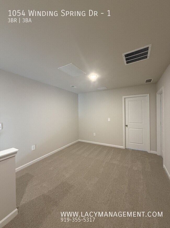 Building Photo - 1054 Winding Spg Dr