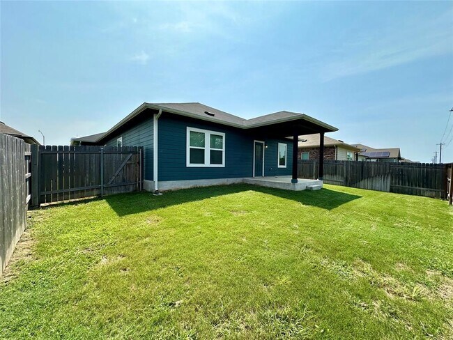 Building Photo - 230 Olympic Dr