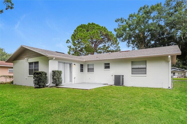 Building Photo - 1552 Foxridge Run SW