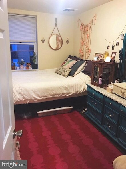 Building Photo - 443 Fairmount Ave