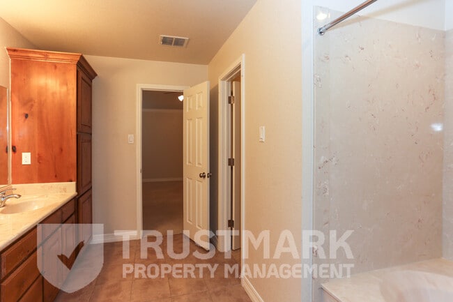 Building Photo - 4907 Citrine Dr