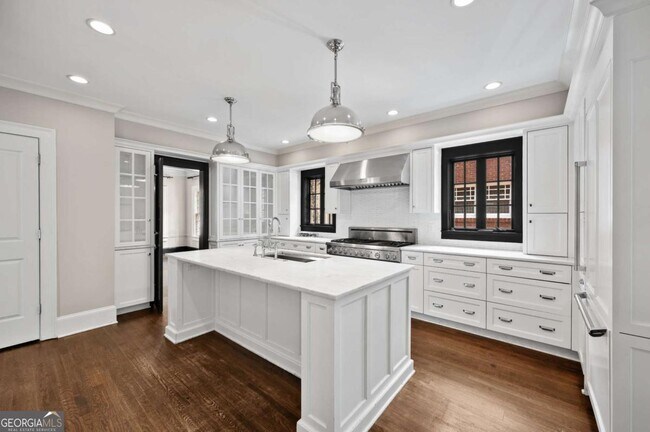 Building Photo - 1337 Briarcliff Rd NE