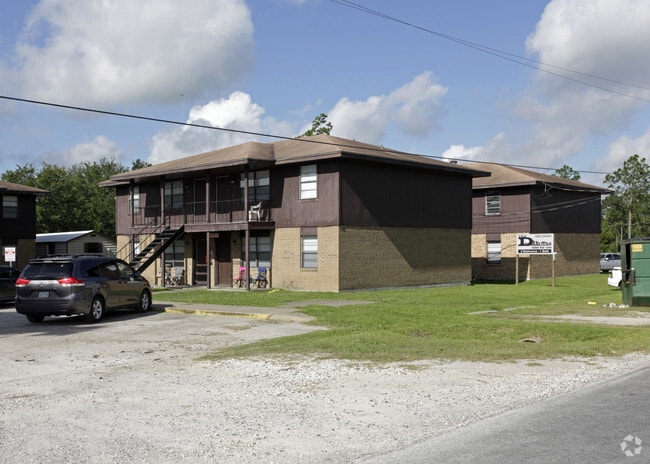 Building Photo - The Dakotas