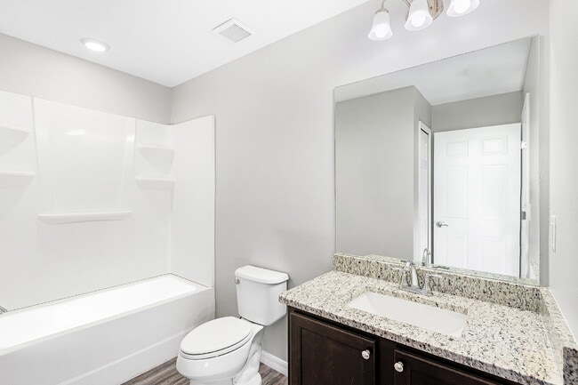 Building Photo - Modern Living in Deep Creek – 2020 Built 3BR Half-Duplex