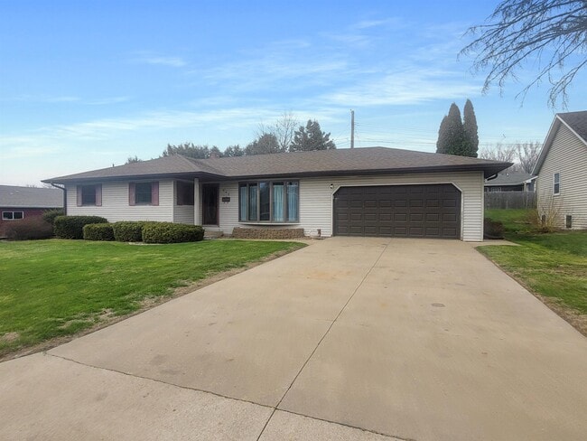 Building Photo - 445 Peach St