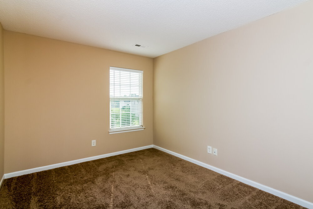 Building Photo - 15257 Pangborn Pl
