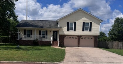 Building Photo - 113 Lewis Ln