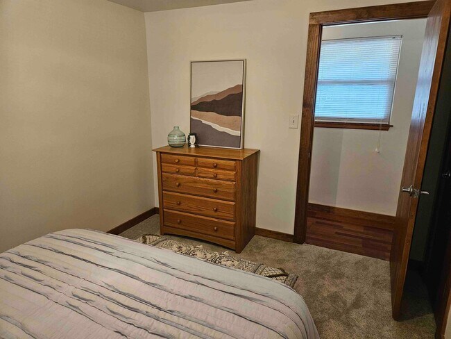 Building Photo - Statesville - 3BR / 1BA