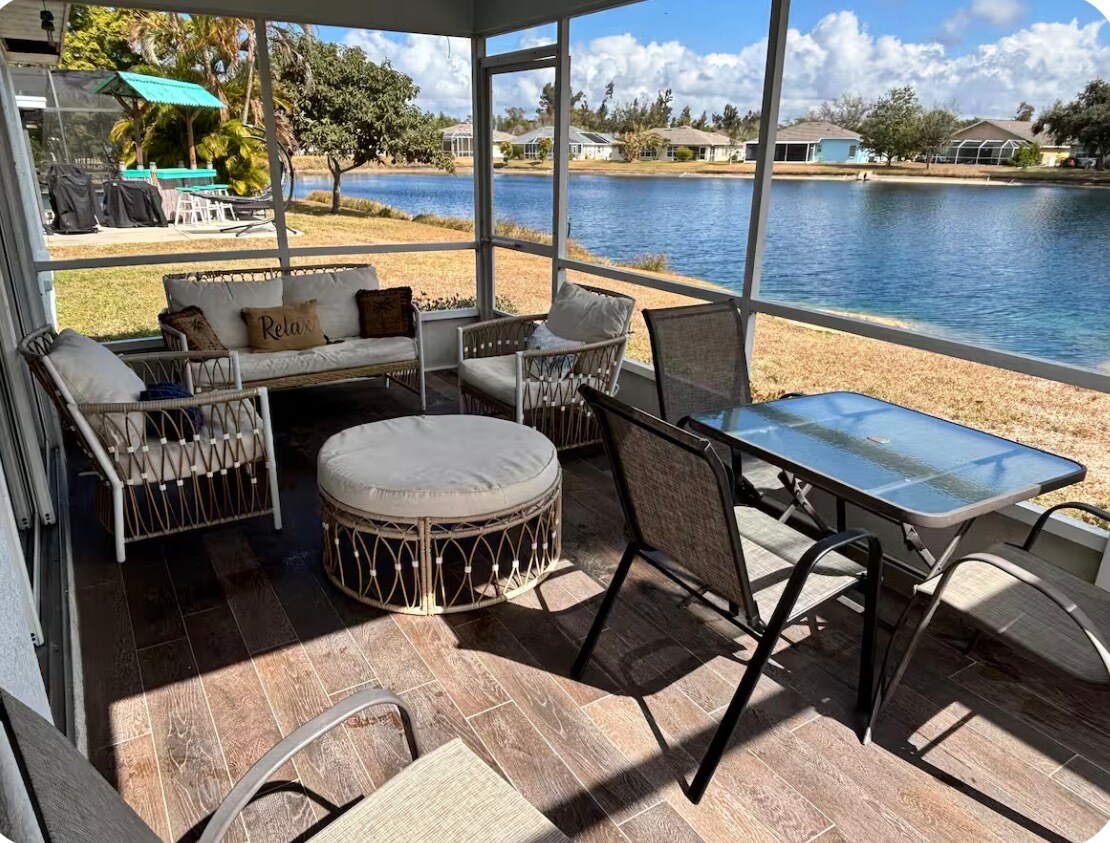 Building Photo - 5019 23rd St E