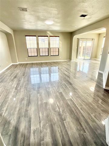 Building Photo - 308 Serenade Ln