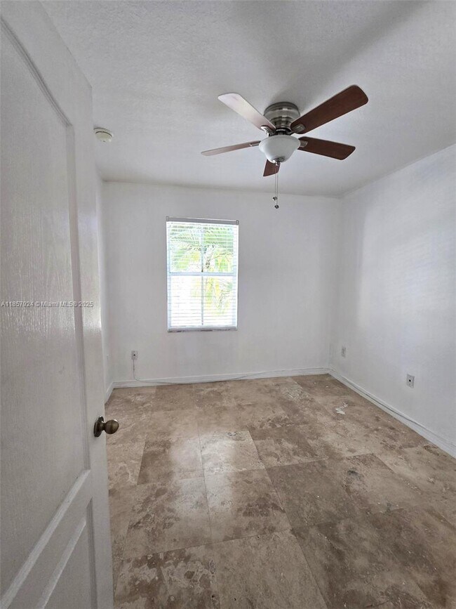 Building Photo - 3028 SW 129th Way