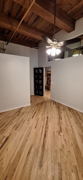 Master Bedroom - 226 N Clinton St