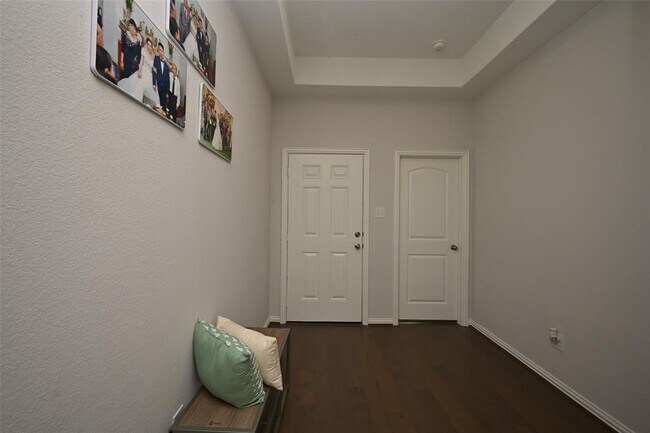 Building Photo - 8210 Vida Costa Dr