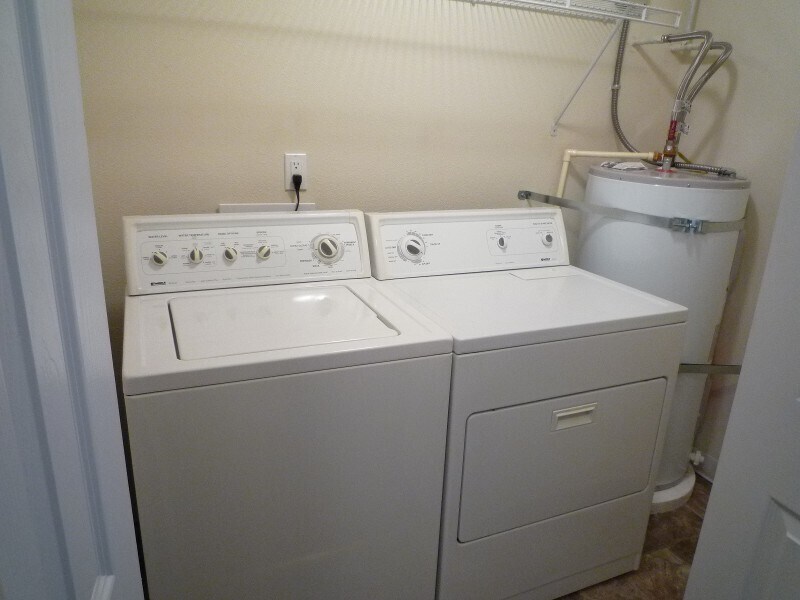 Building Photo - 1956 S G St