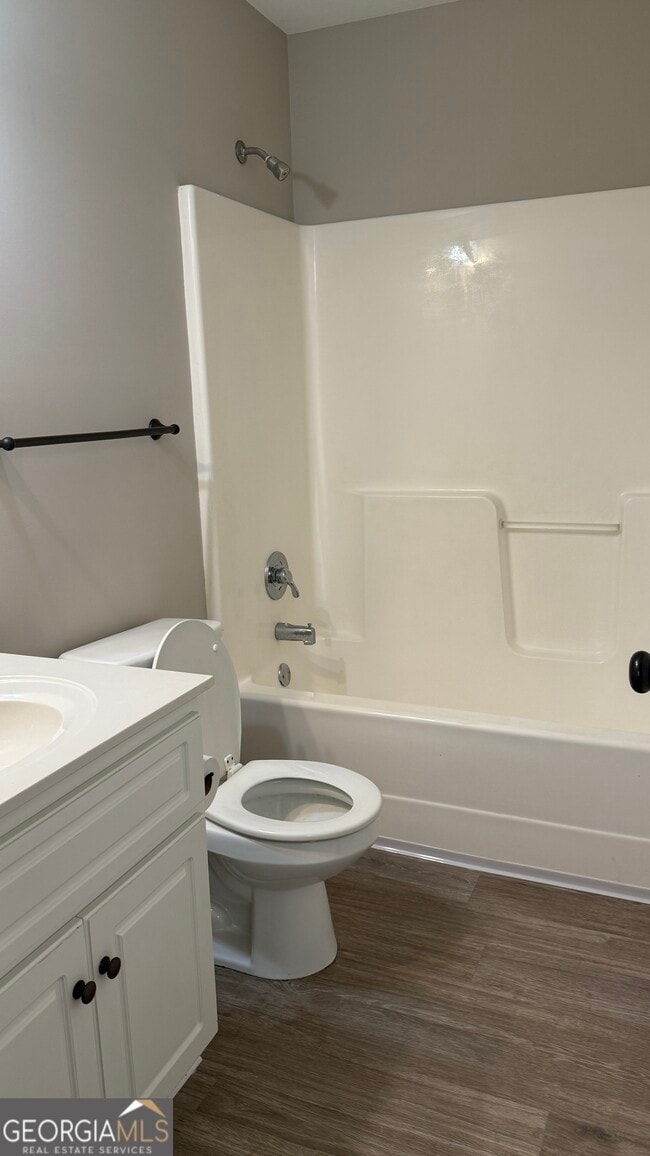 Building Photo - 233 Sunview Dr