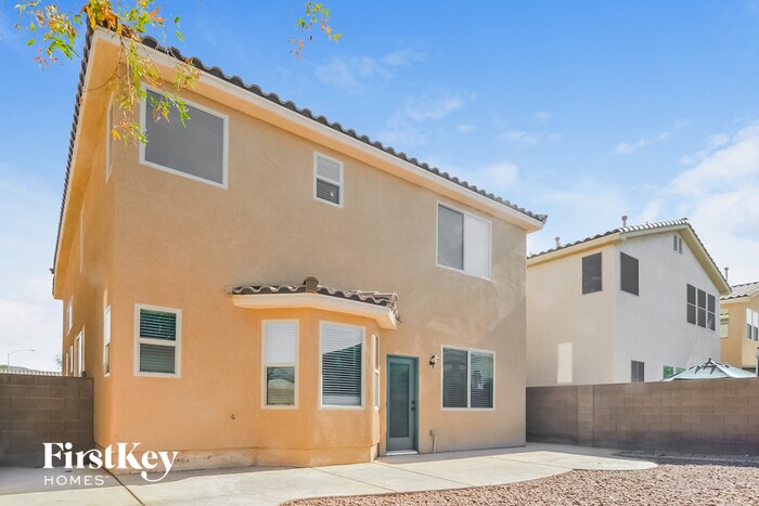 Building Photo - 708 Arden Valley Ave