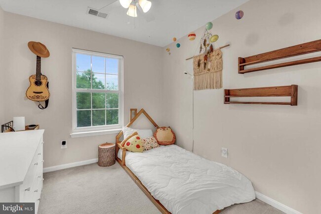 Building Photo - 2152 Millhaven Dr