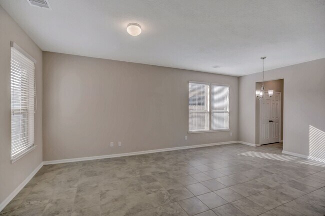 Building Photo - 14102 Spring Birch Ln