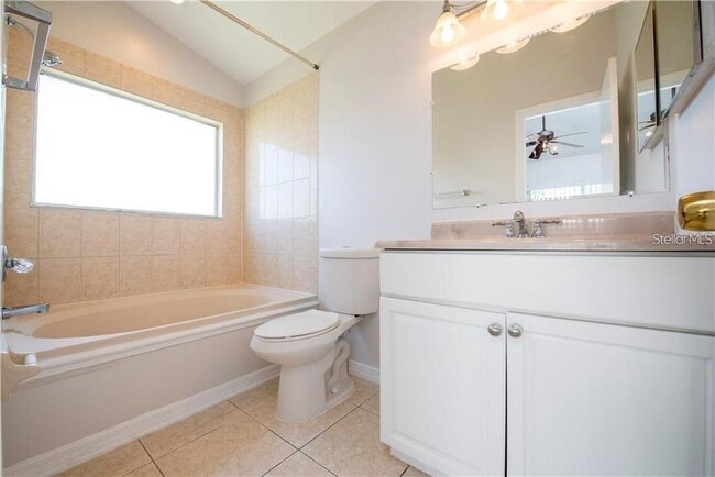 Building Photo - 1713 Boxeney Dr