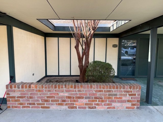 Building Photo - 130 Fairway Ave