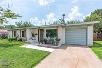 Building Photo - 1430 Westview Dr