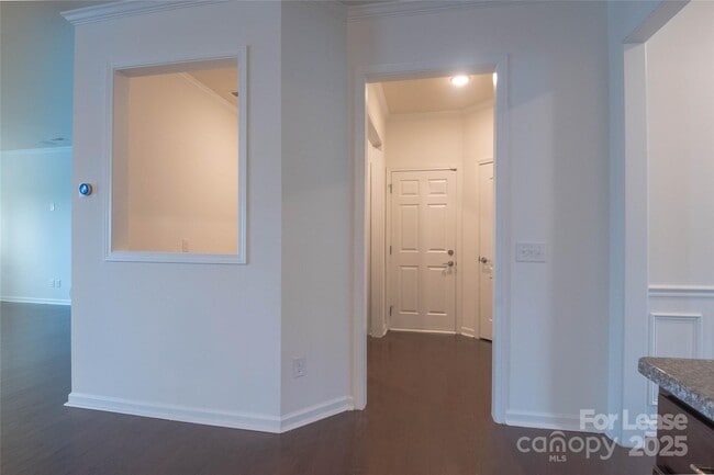 Building Photo - 15747 Reynolds Dr