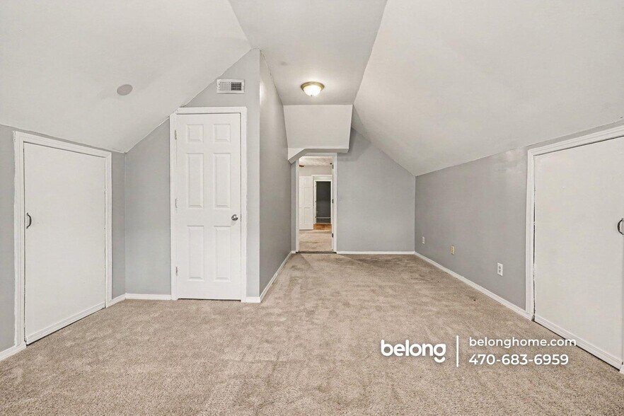 Building Photo - 4199 Inns Brook Dr