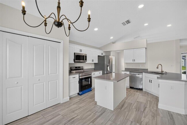 Building Photo - 1434 Hatcher Loop Dr