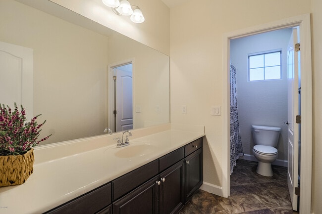 Building Photo - 3457 E Orchid Ln