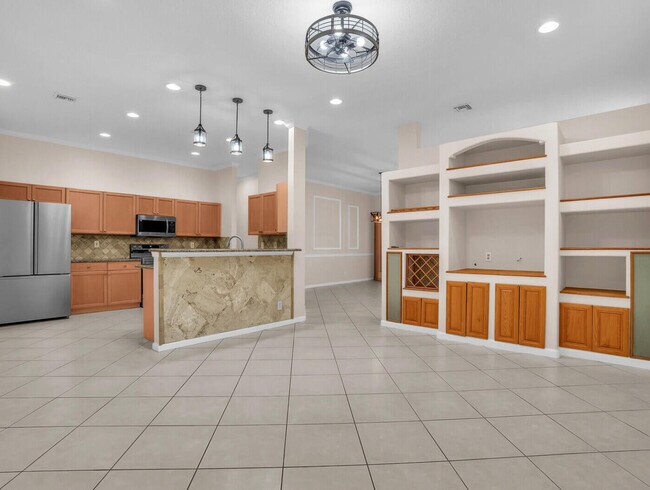 Building Photo - 1649 Ballantrae Blvd N