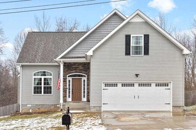 Primary Photo - 1495 Dewberry Rd
