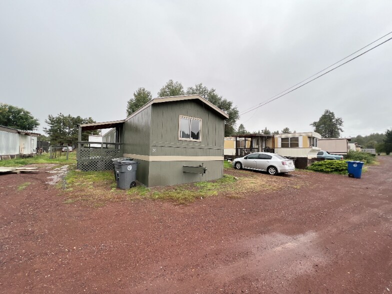 Building Photo - 2000 E Frontier Ave