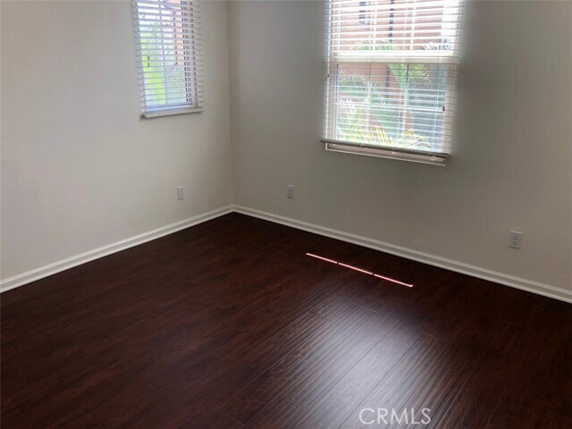 Building Photo - 94 Strawberry Grove