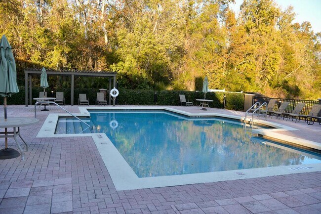 Building Photo - 416 Summit Ridge Pl