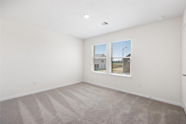 Building Photo - 22834 Magnolia Rd