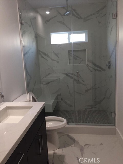 Building Photo - 5439 Agnes Ave