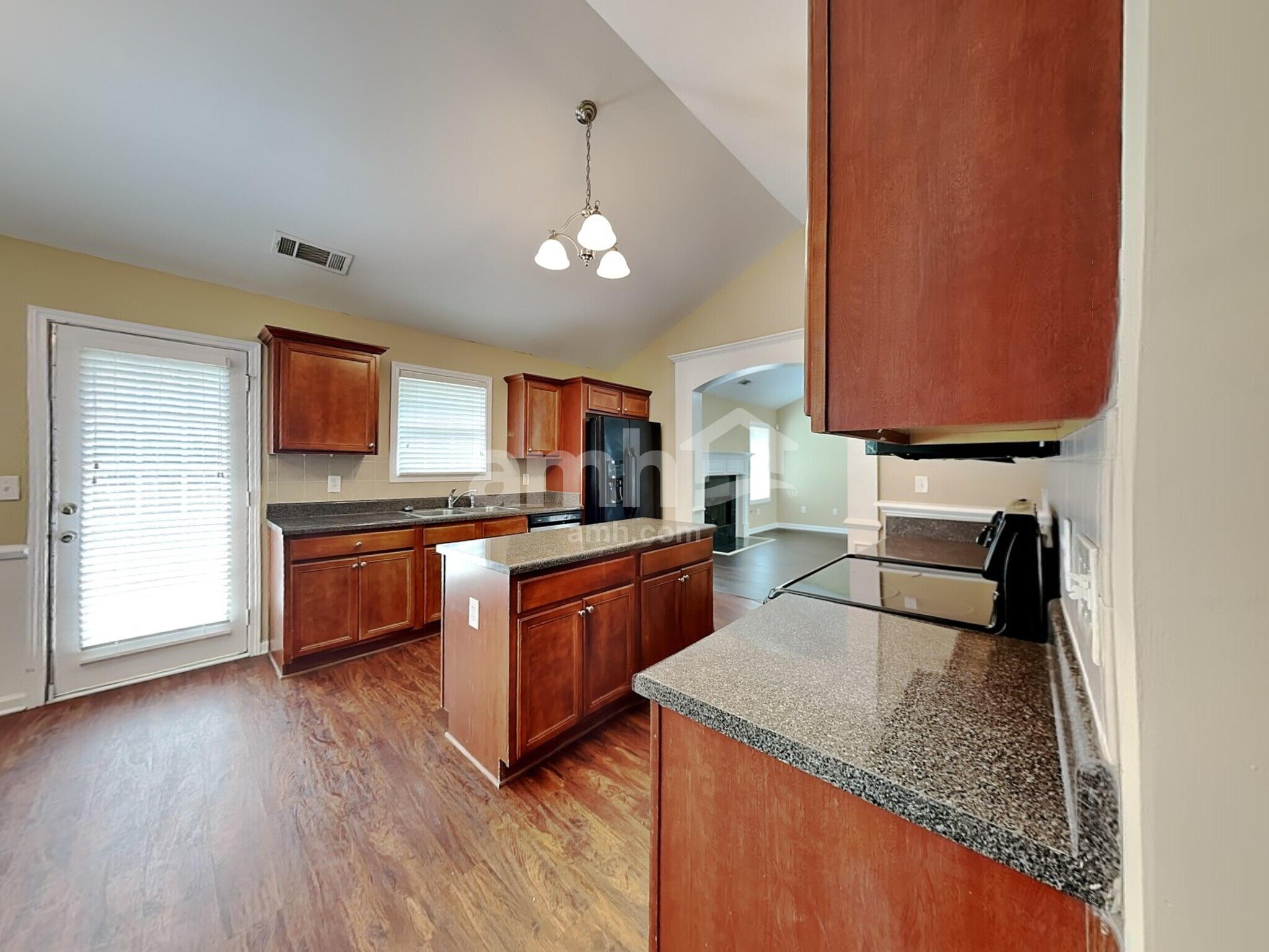 Building Photo - 1351 Tumblerock Ct