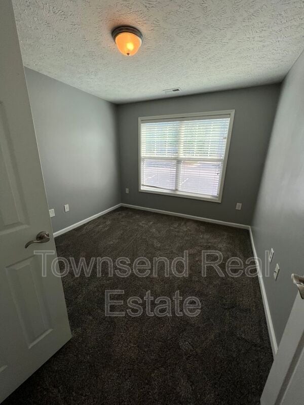 Building Photo - 3310 Harbour Pointe Pl