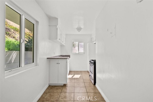 Building Photo - 1601 College View Dr